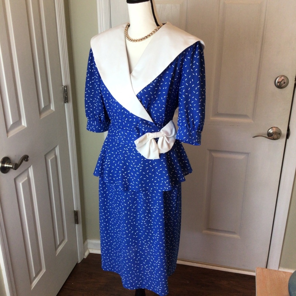 Vintage 1990 collared 2 pc dress